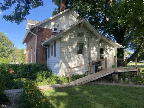 902 Fair Street Clay City IN 47841