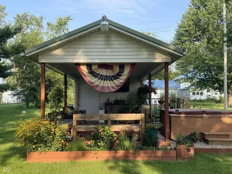 902 Fair Street Clay City IN 47841