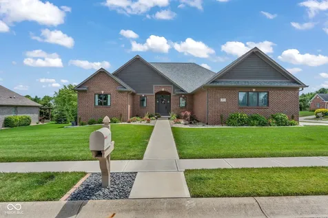 1701 Leicester Danville IN 46122