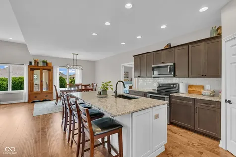 1701 Leicester Danville IN 46122