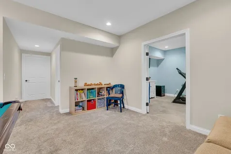 1701 Leicester Danville IN 46122