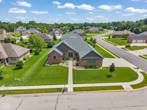 1701 Leicester Danville IN 46122