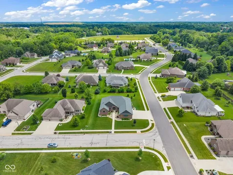 1701 Leicester Danville IN 46122