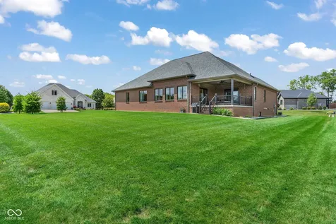 1701 Leicester Danville IN 46122