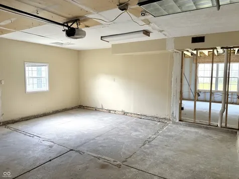1025 Killian Mooresville IN 46158