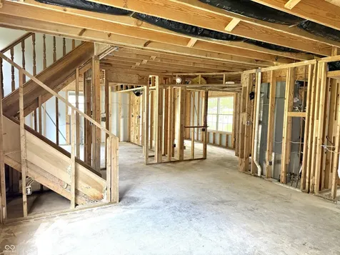 1025 Killian Mooresville IN 46158