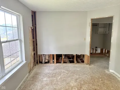 1025 Killian Mooresville IN 46158