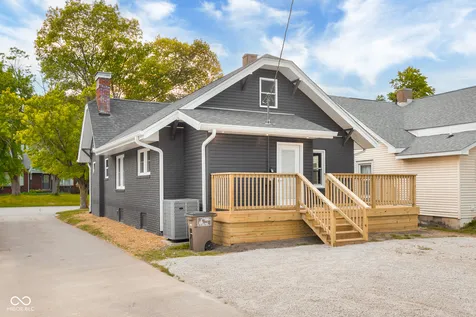 1647 Washington Street Columbus IN 47201