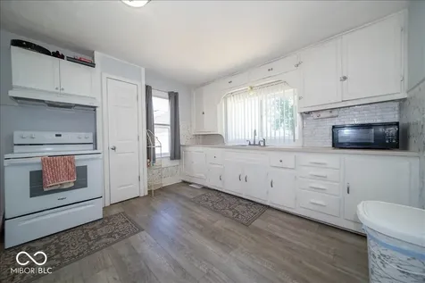 3316 S Tacoma Avenue Indianapolis IN 46237