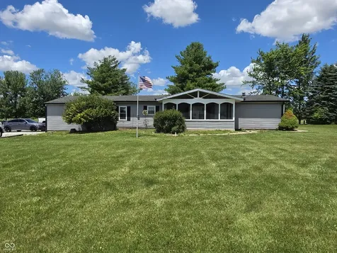 1408 E 600 N Whiteland IN 46184
