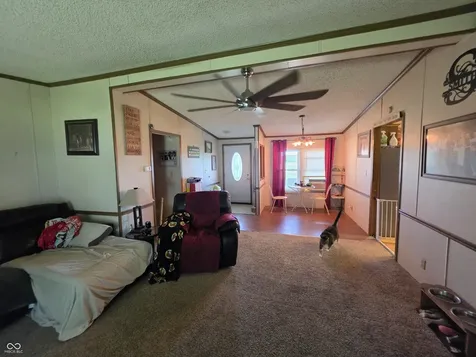 1408 E 600 N Whiteland IN 46184