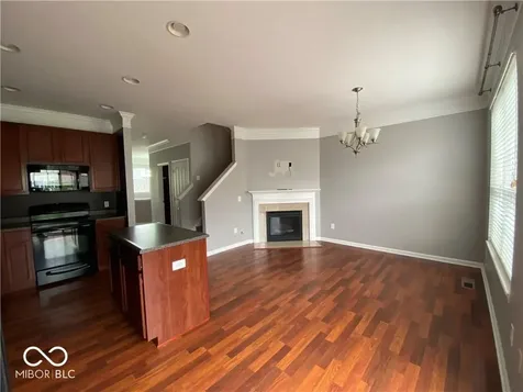 9429 Glencroft Way Indianapolis IN 46250