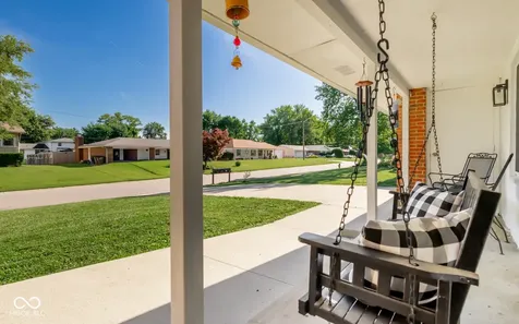 5205 Yellowwood Drive Columbus IN 47203