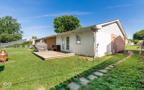 5205 Yellowwood Drive Columbus IN 47203