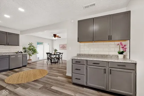 1012 Fenley Drive Lebanon IN 46052