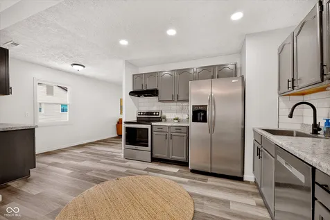 1012 Fenley Drive Lebanon IN 46052