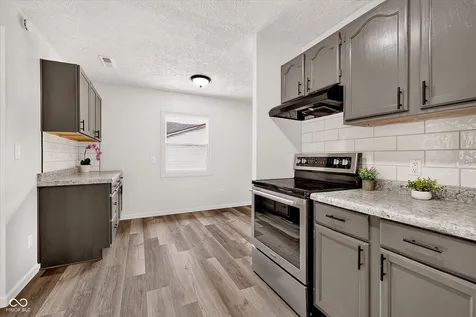 1012 Fenley Drive Lebanon IN 46052