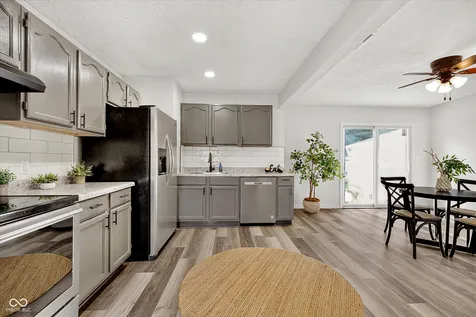 1012 Fenley Drive Lebanon IN 46052