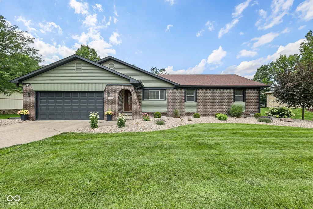 5202 Flintstone Drive Indianapolis IN 46237