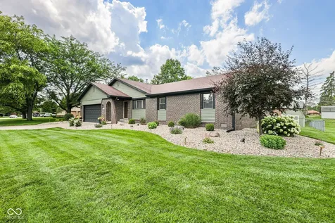 5202 Flintstone Drive Indianapolis IN 46237