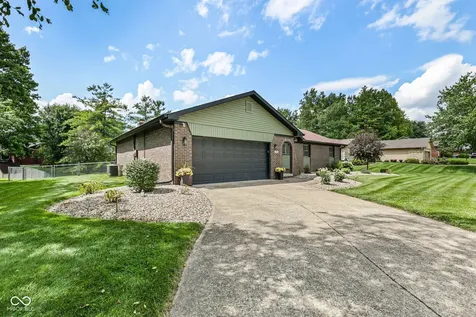 5202 Flintstone Drive Indianapolis IN 46237