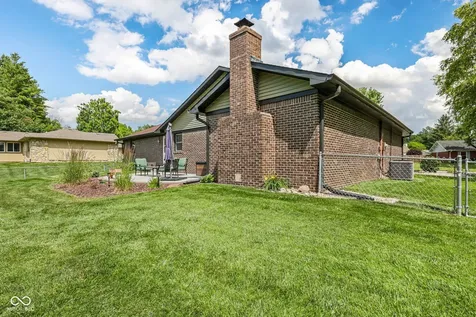5202 Flintstone Drive Indianapolis IN 46237