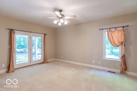 8620 Auburn Ridge Martinsville IN 46151