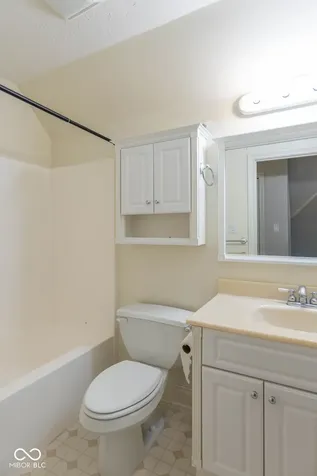 8620 Auburn Ridge Martinsville IN 46151