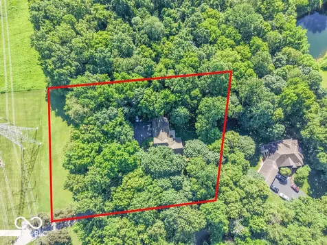 8620 Auburn Ridge Martinsville IN 46151