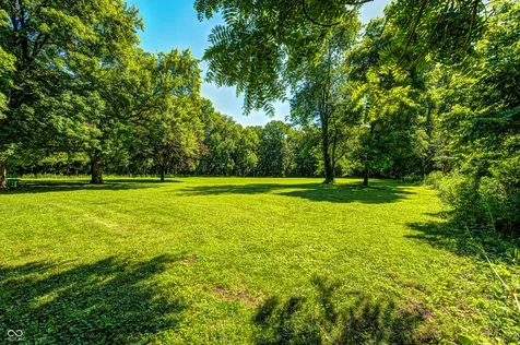 716 E 73rd Street Indianapolis IN 46240
