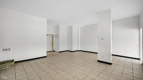4602 E 10th Street Indianapolis IN 46201
