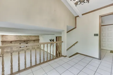 6843 Glacier Drive Indianapolis IN 46217