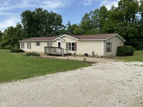 67 S Sunnyside Lane Spencer IN 47460