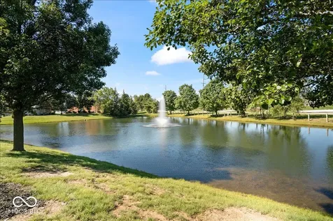 426 Waterford Lane Avon IN 46123