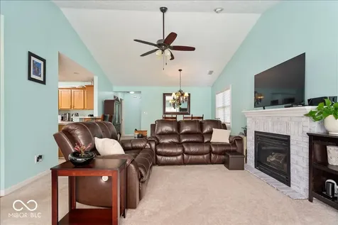 426 Waterford Lane Avon IN 46123