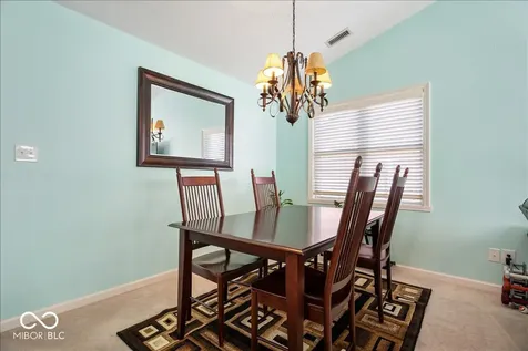 426 Waterford Lane Avon IN 46123