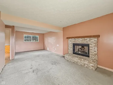 3929 Ireland Drive Indianapolis IN 46235
