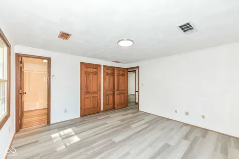 2526 Albert Street Anderson IN 46012