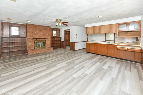 2526 Albert Street Anderson IN 46012