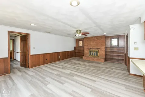 2526 Albert Street Anderson IN 46012