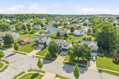 5711 Thompson Park Boulevard Indianapolis IN 46237