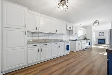 5711 Thompson Park Boulevard Indianapolis IN 46237