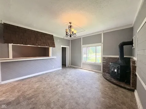 8724 Shelby Street Indianapolis IN 46227