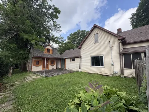 8724 Shelby Street Indianapolis IN 46227