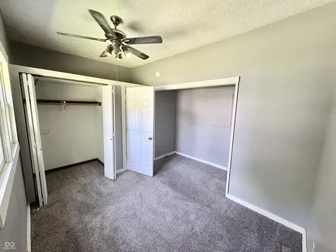 8724 Shelby Street Indianapolis IN 46227