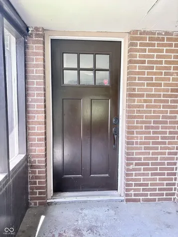8724 Shelby Street Indianapolis IN 46227