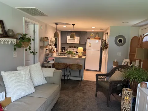 8724 Shelby Street Indianapolis IN 46227