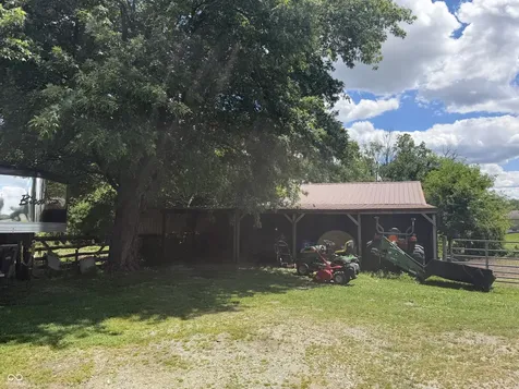 8137 N Us Highway 31 Seymour IN 47274
