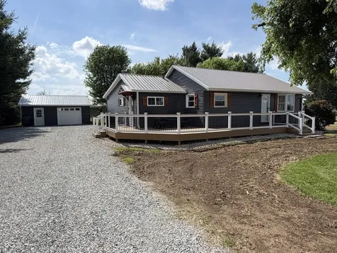 9313 S State Road 109 Markleville IN 46056