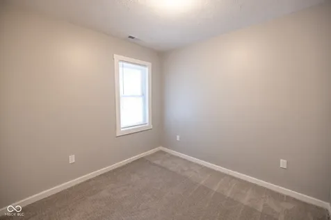 315 E Seward Street Russiaville IN 46979